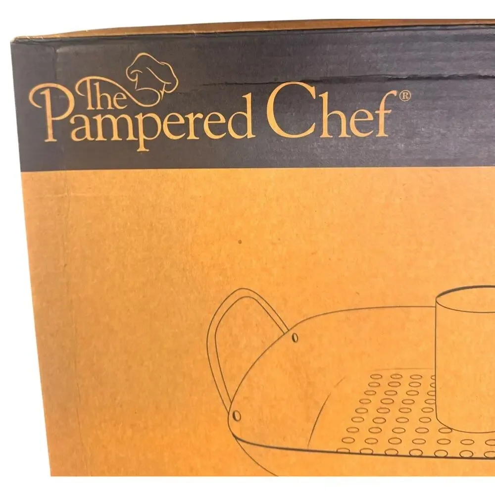 New PAMPERED CHEF BBQ ROASTING PAN AND CAN HOLDER # 2714 NIB NOS RETIRED